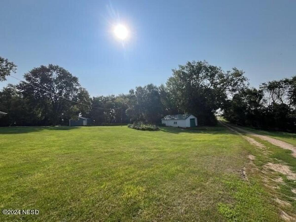 Picture of Home For Sale in Stockholm, South Dakota, United States