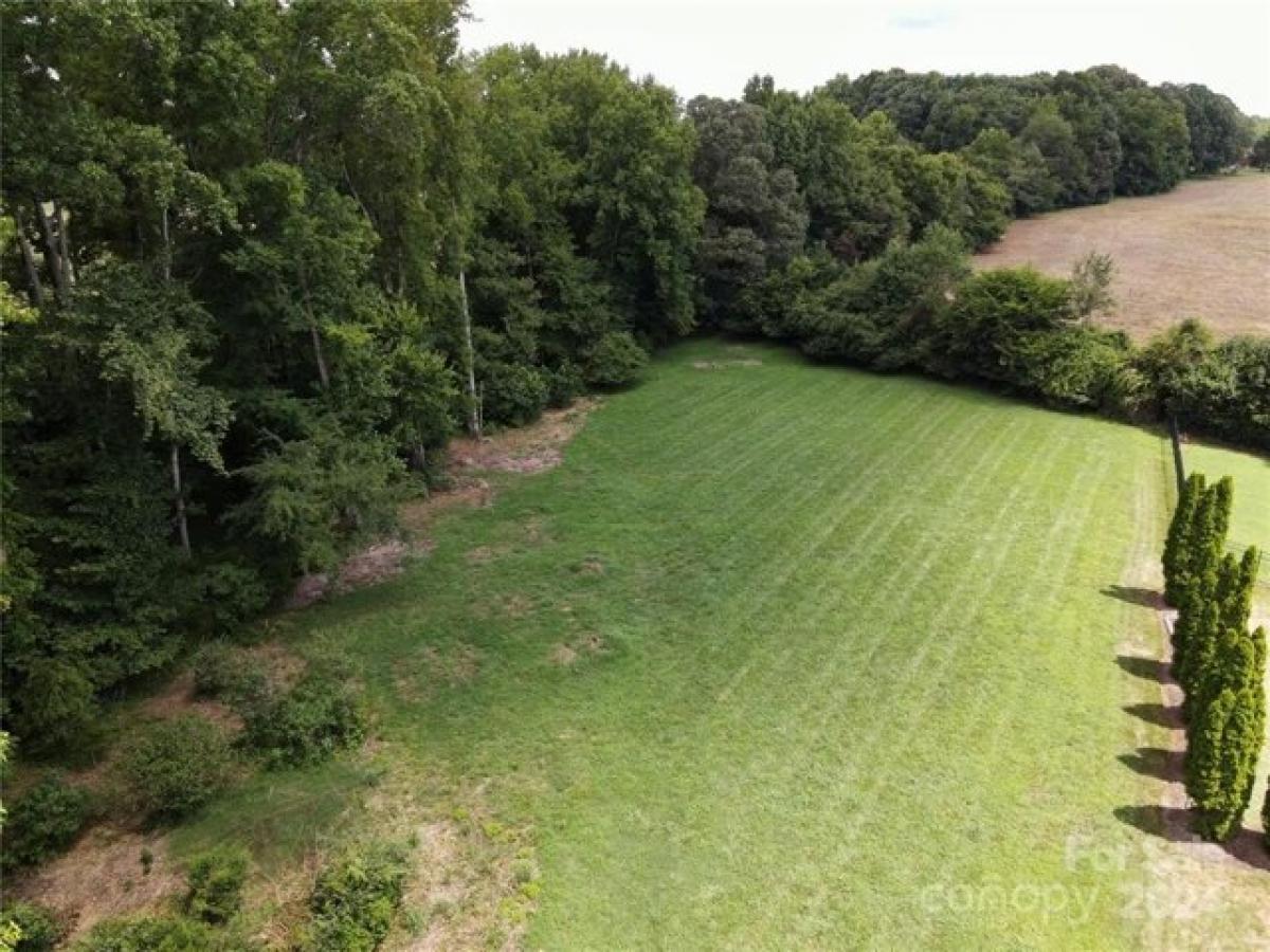 Picture of Residential Land For Sale in Mint Hill, North Carolina, United States