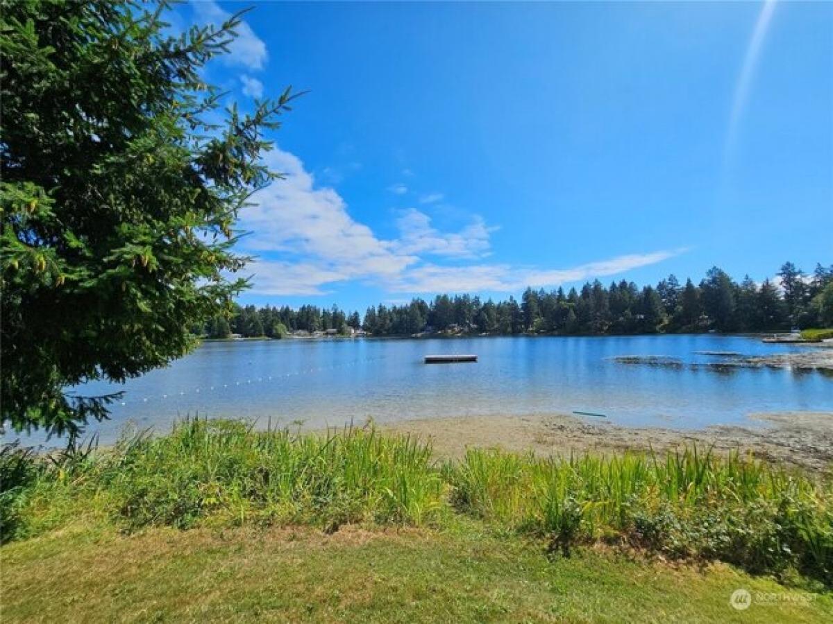 Picture of Residential Land For Sale in Anderson Island, Washington, United States