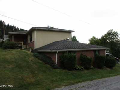 Home For Sale in Hastings, Pennsylvania