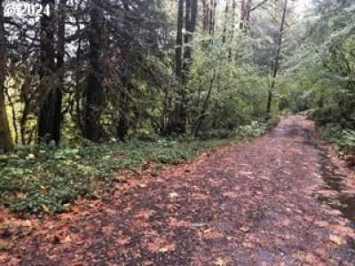 Residential Land For Sale in Rhododendron, Oregon