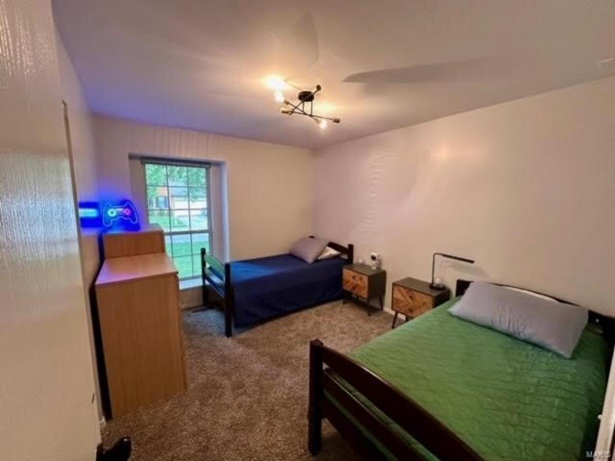 Picture of Home For Rent in Fairview Heights, Illinois, United States