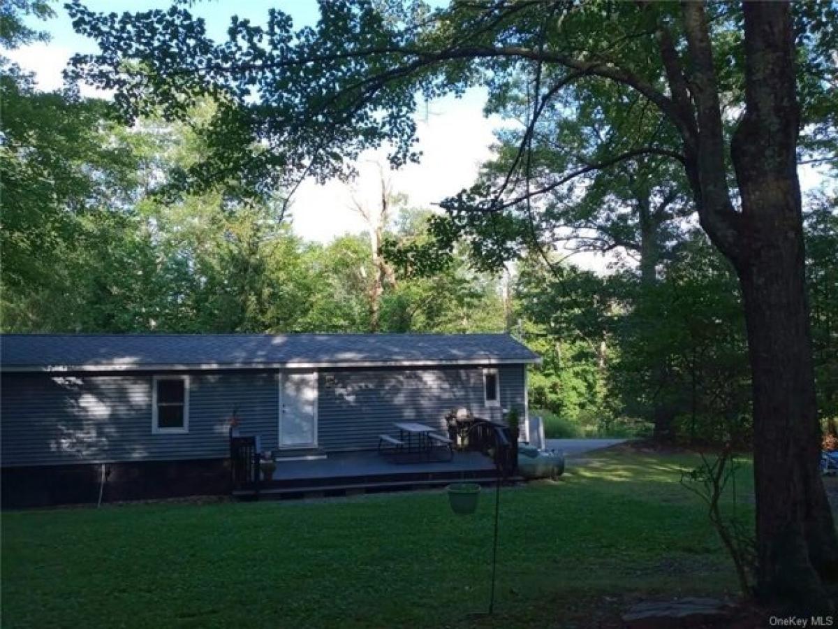 Picture of Home For Sale in Mountain Dale, New York, United States