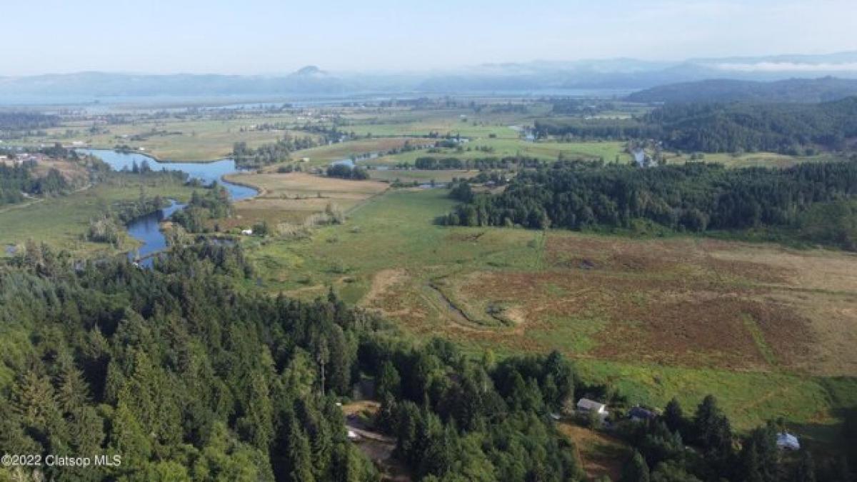 Picture of Residential Land For Sale in Astoria, Oregon, United States