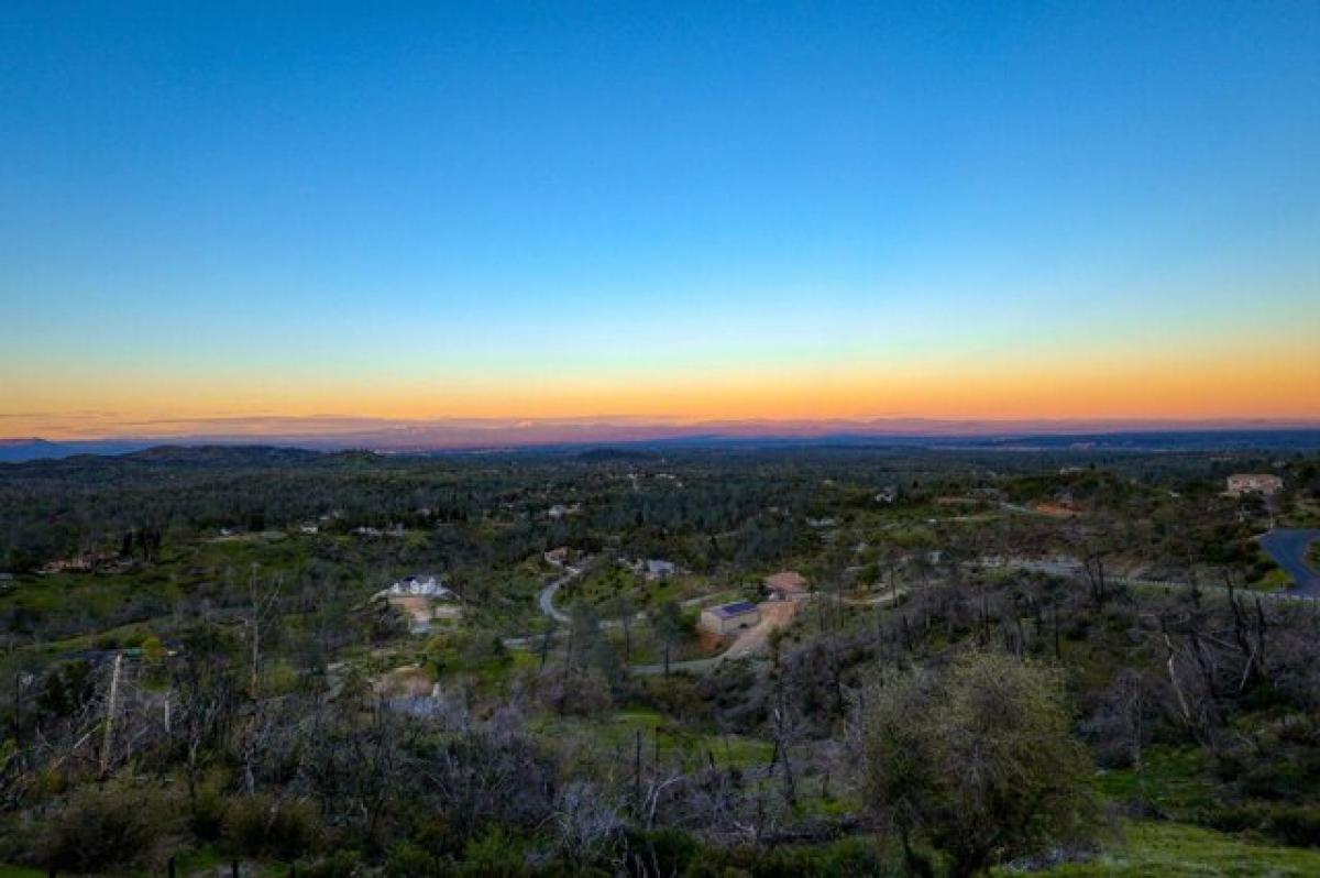 Picture of Residential Land For Sale in Redding, California, United States