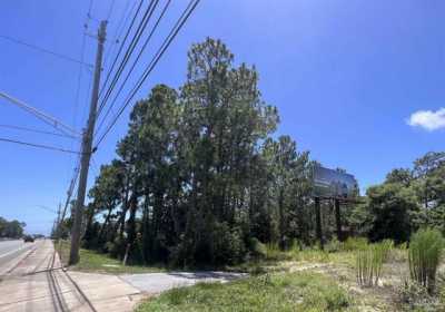 Residential Land For Sale in Navarre, Florida