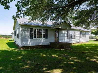 Home For Sale in Locust Grove, Arkansas