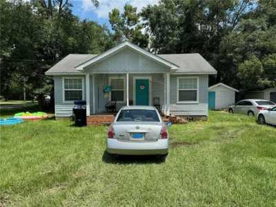 Home For Sale in Chickasaw, Alabama