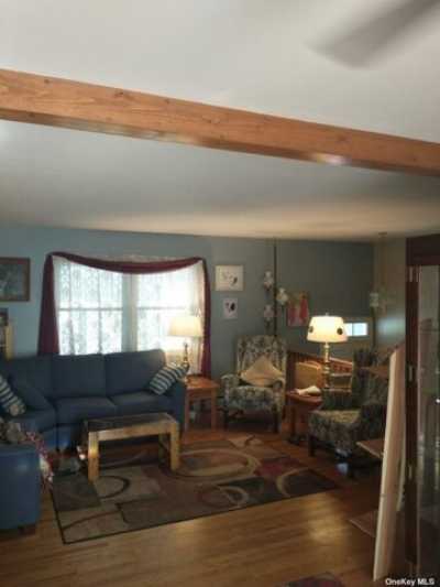 Home For Sale in New Paltz, New York