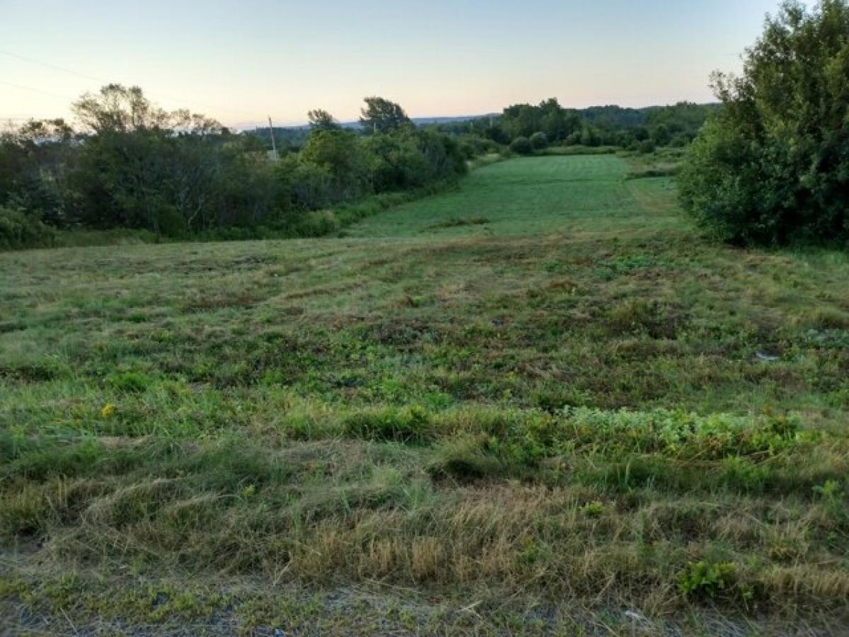 Picture of Residential Land For Sale in Lubec, Maine, United States