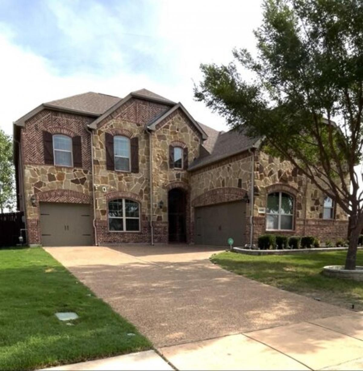 Picture of Home For Sale in Sachse, Texas, United States