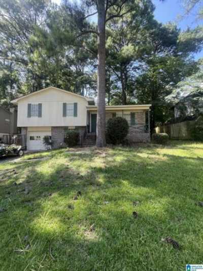 Home For Rent in Irondale, Alabama