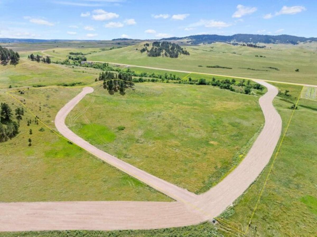 Picture of Residential Land For Sale in Belle Fourche, South Dakota, United States