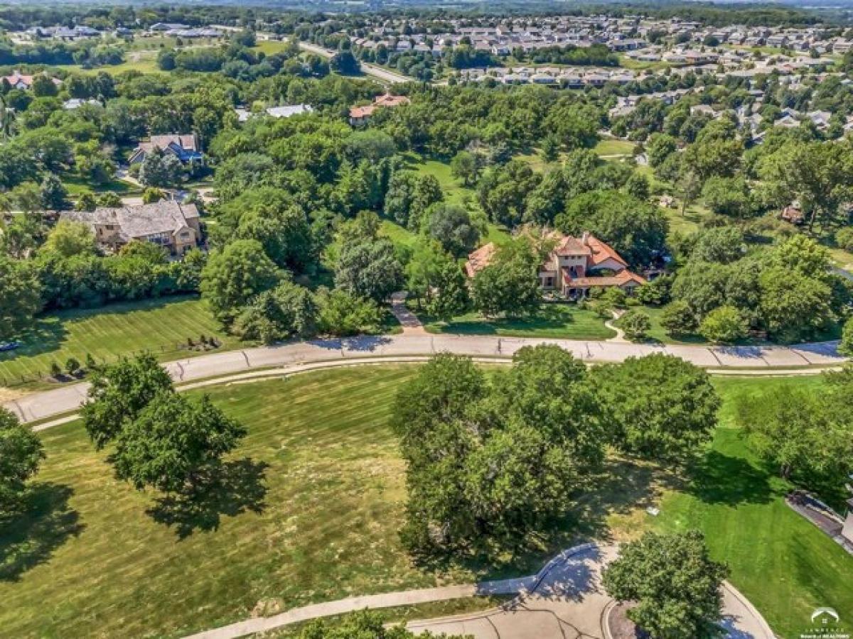 Picture of Residential Land For Sale in Lawrence, Kansas, United States