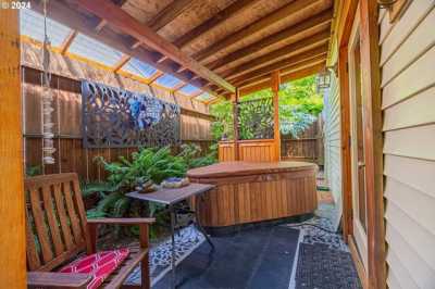 Home For Sale in North Bend, Oregon