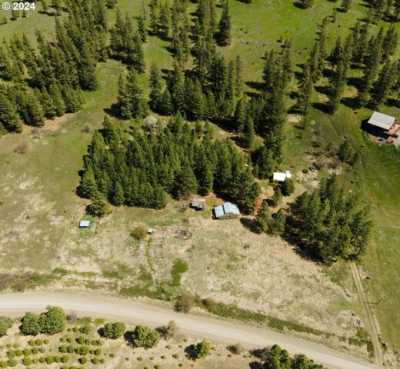 Residential Land For Sale in Summerville, Oregon