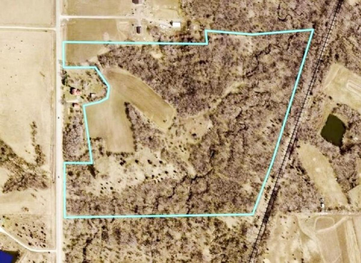 Picture of Residential Land For Sale in Chariton, Iowa, United States