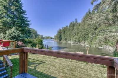 Home For Sale in Kingston, Washington