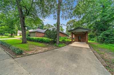 Home For Sale in Flint, Texas