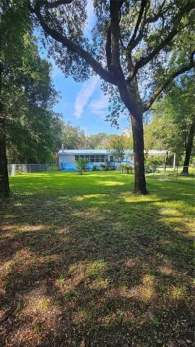 Home For Sale in Fanning Springs, Florida