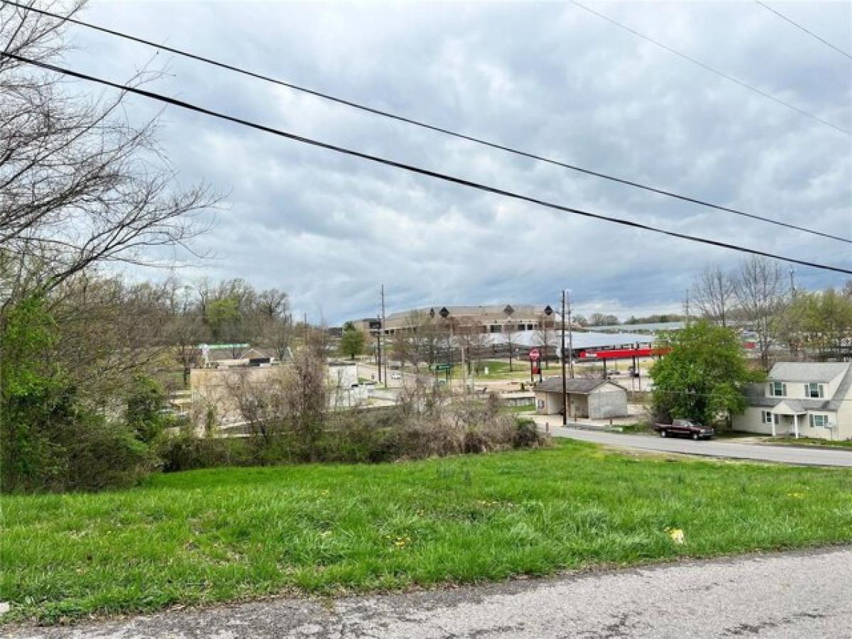 Picture of Residential Land For Sale in Cape Girardeau, Missouri, United States