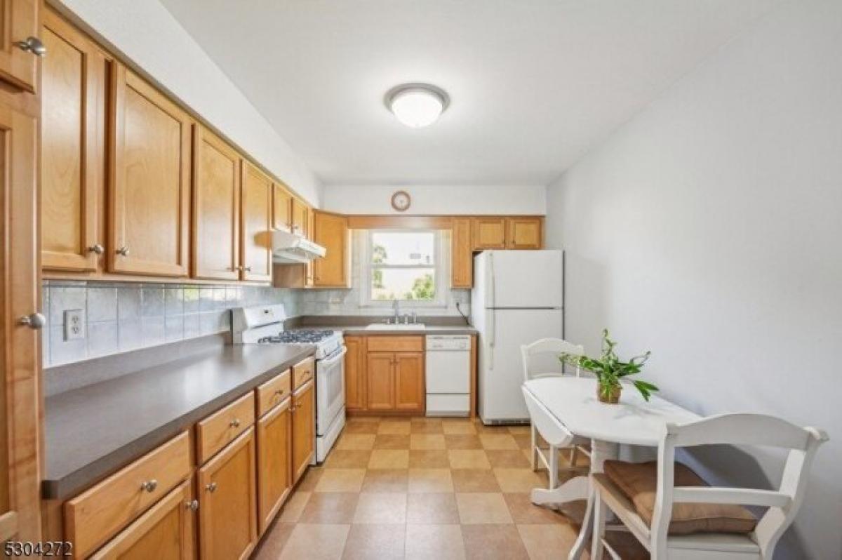 Picture of Home For Rent in Millburn, New Jersey, United States