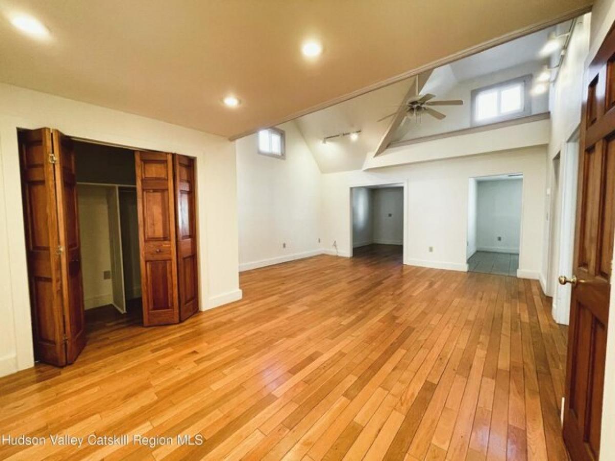 Picture of Apartment For Rent in Kingston, New York, United States