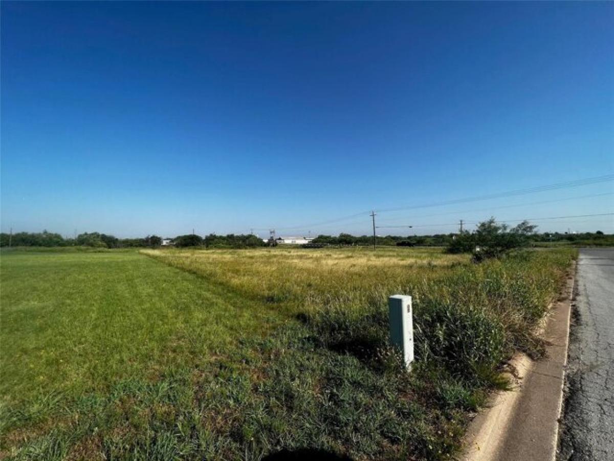 Picture of Residential Land For Sale in Abilene, Texas, United States