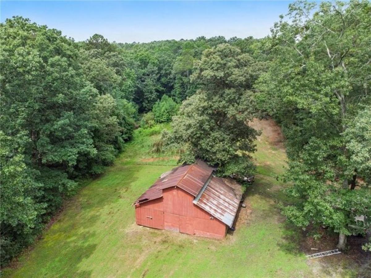 Picture of Home For Sale in White, Georgia, United States