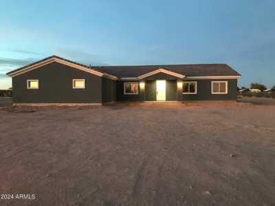 Home For Sale in Tonopah, Arizona