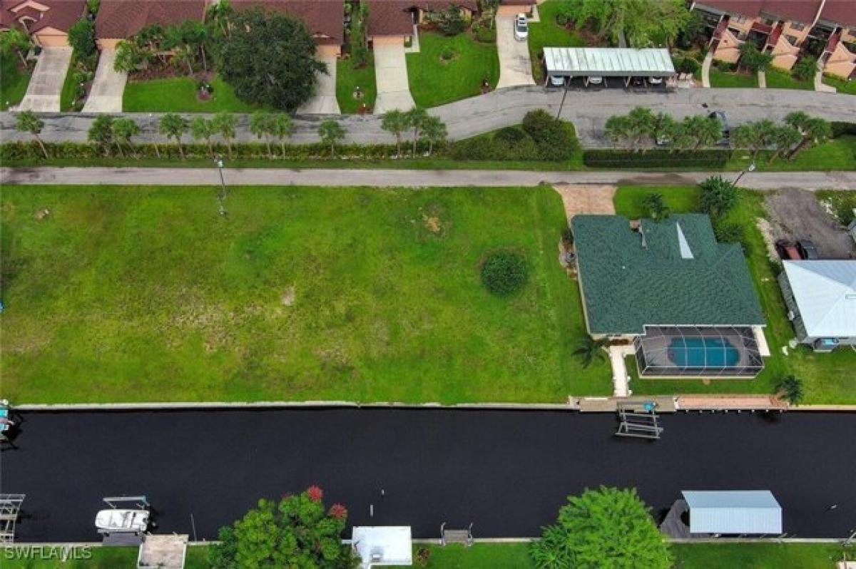 Picture of Residential Land For Sale in North Fort Myers, Florida, United States