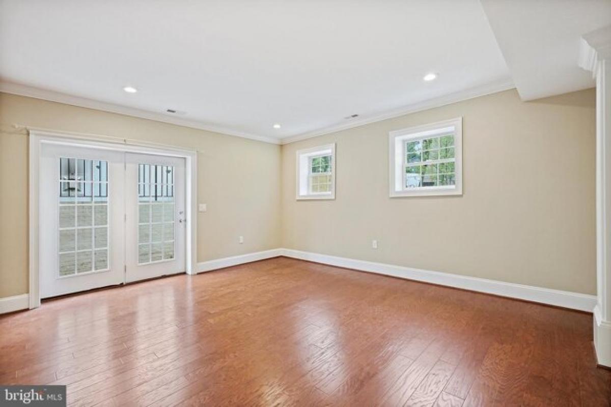 Picture of Home For Rent in Falls Church, Virginia, United States