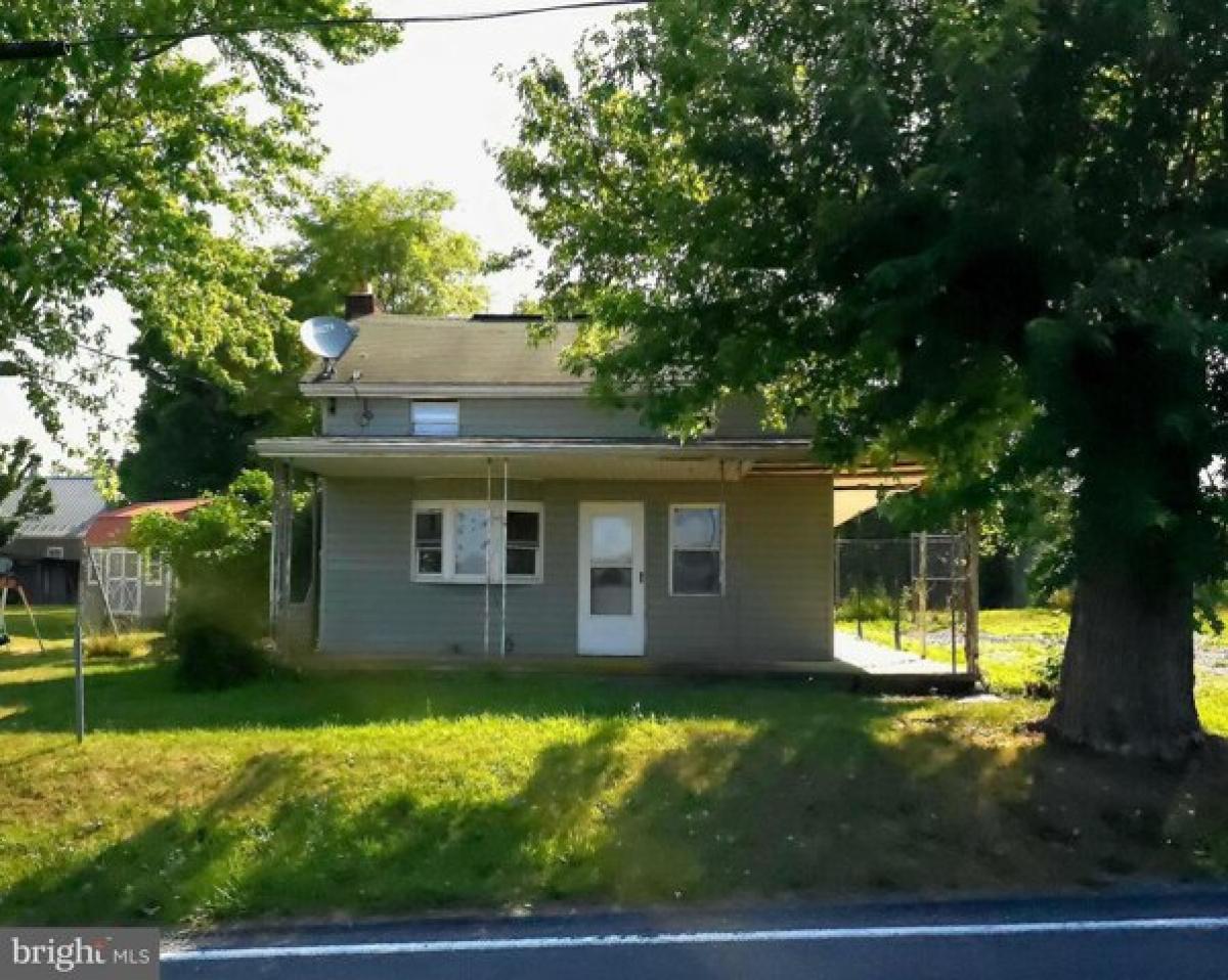 Picture of Home For Sale in Hustontown, Pennsylvania, United States