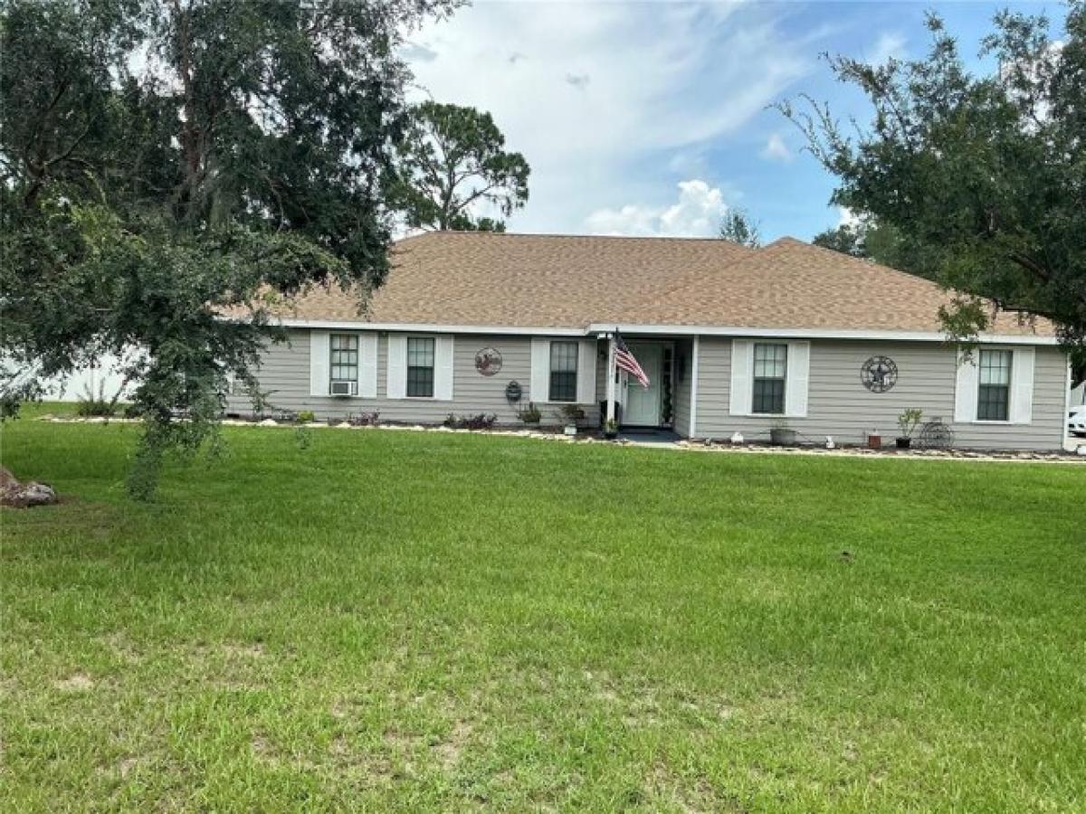 Picture of Home For Sale in Silver Springs, Florida, United States