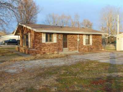 Home For Sale in Du Quoin, Illinois