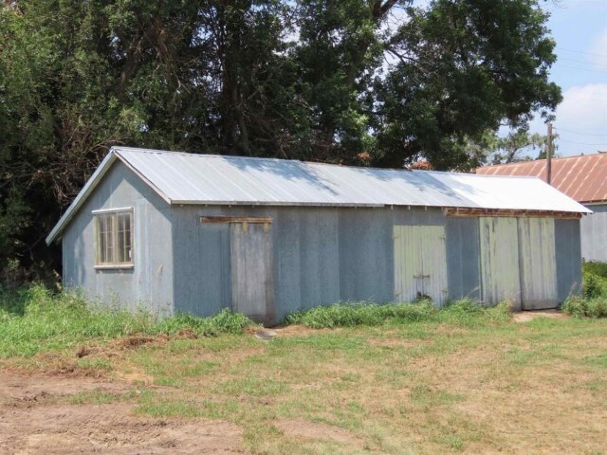 Picture of Home For Sale in Schuyler, Nebraska, United States