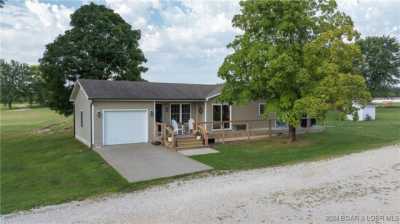 Home For Sale in Eldon, Missouri