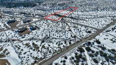 Residential Land For Sale in Phelan, California