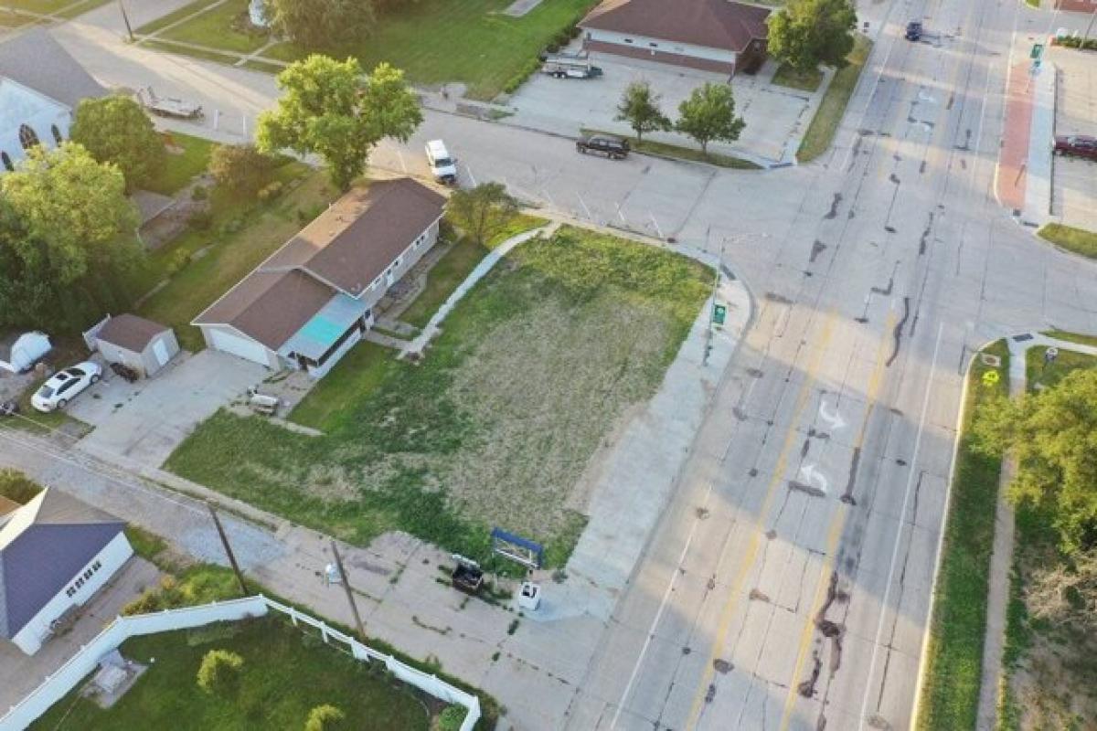 Picture of Home For Sale in Pierce, Nebraska, United States