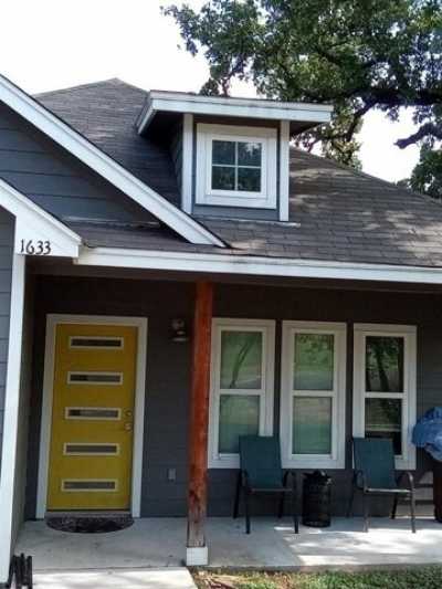 Home For Rent in Kingsland, Texas