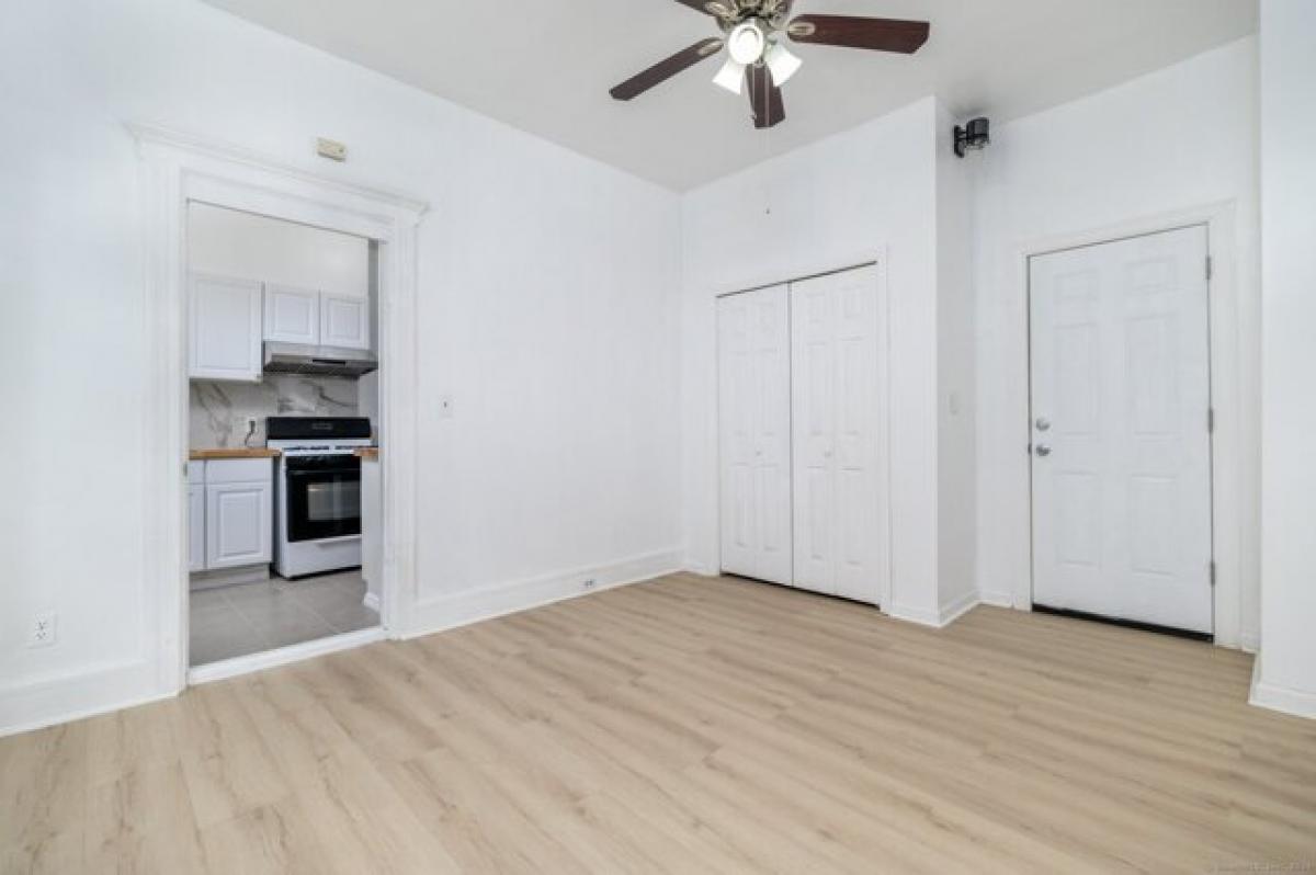 Picture of Apartment For Rent in Stamford, Connecticut, United States