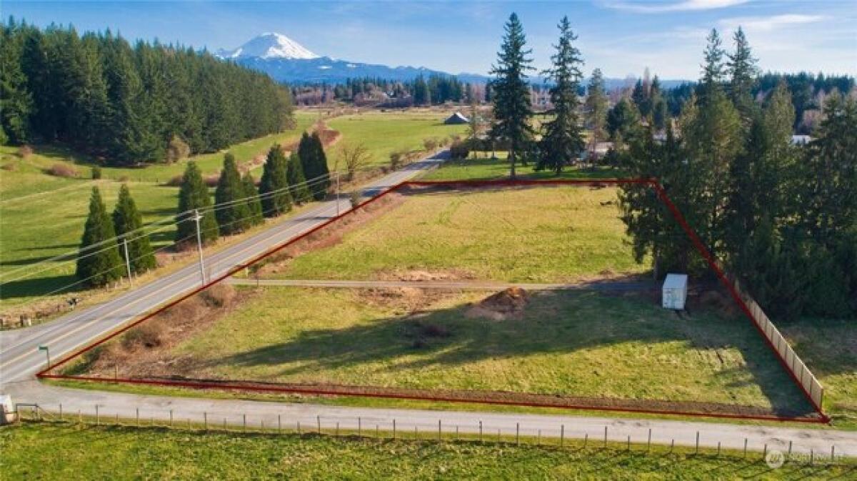 Picture of Residential Land For Sale in Auburn, Washington, United States