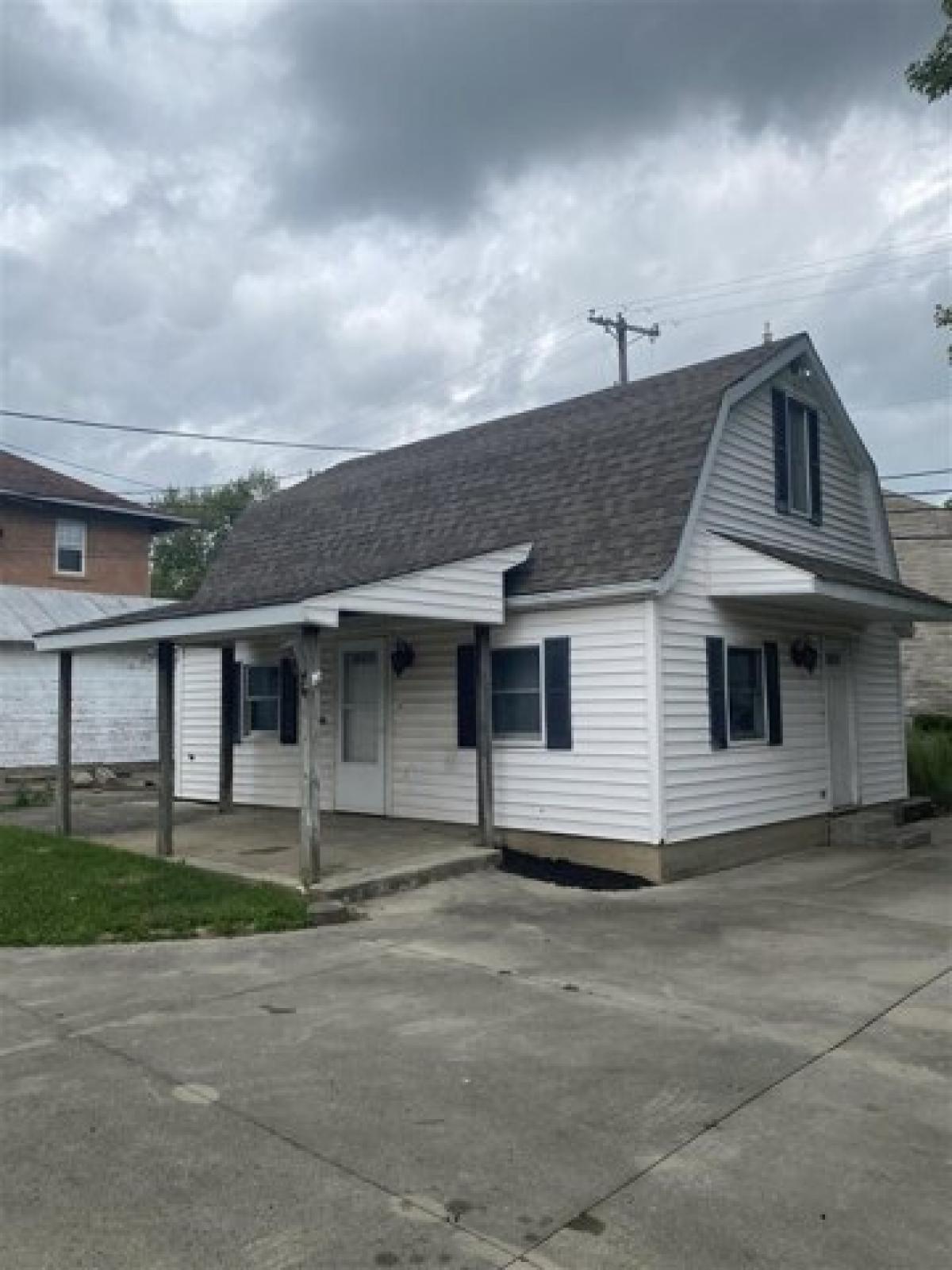 Picture of Home For Sale in Union City, Indiana, United States