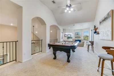 Home For Sale in Lakeway, Texas