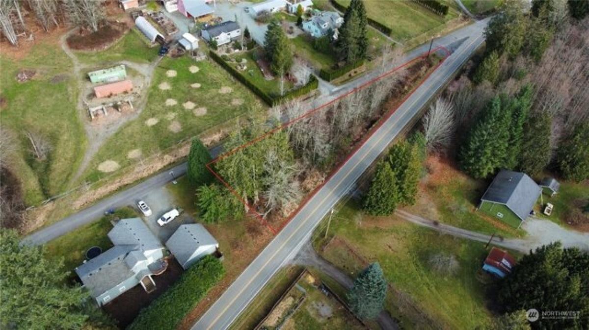 Picture of Residential Land For Sale in Arlington, Washington, United States