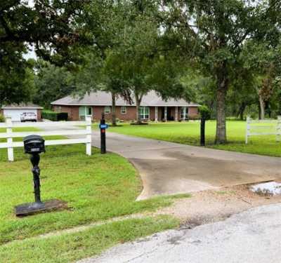 Home For Sale in Bellville, Texas