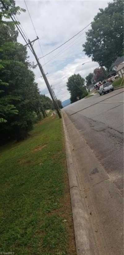 Residential Land For Sale in North Wilkesboro, North Carolina