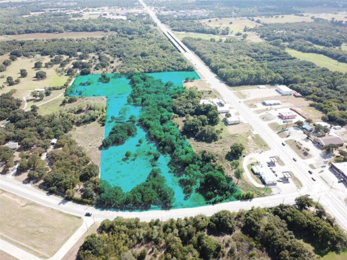 Picture of Residential Land For Sale in Azle, Texas, United States