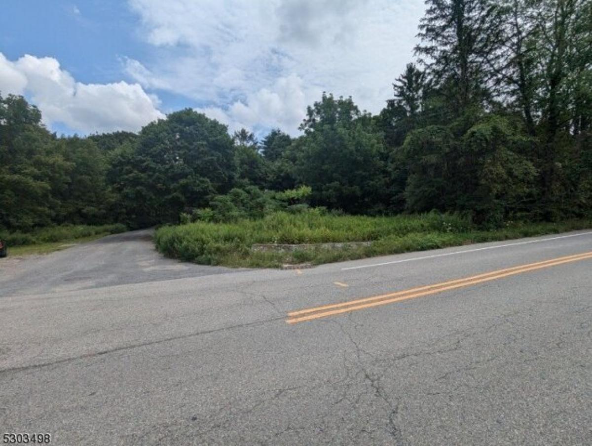 Picture of Residential Land For Sale in Oxford, New Jersey, United States