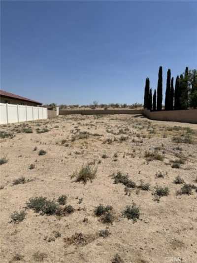 Residential Land For Sale in Helendale, California